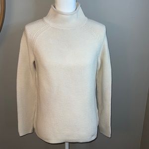 J. McLaughlin Knit Mock Neck Sweater Size M